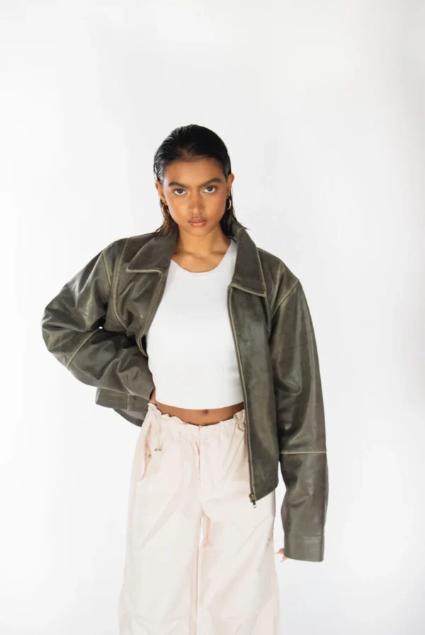 Vintage Vibes 90s Inspired Distressed Leather Jacket with Boxed Silhouette - Image 5